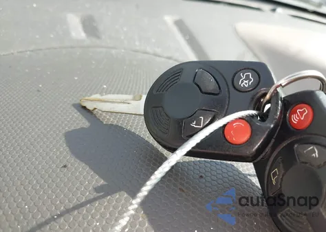 2008 Mercury Mariner Premier z USA, uszkodzony, nr VIN 4M2CU97158KJ23369